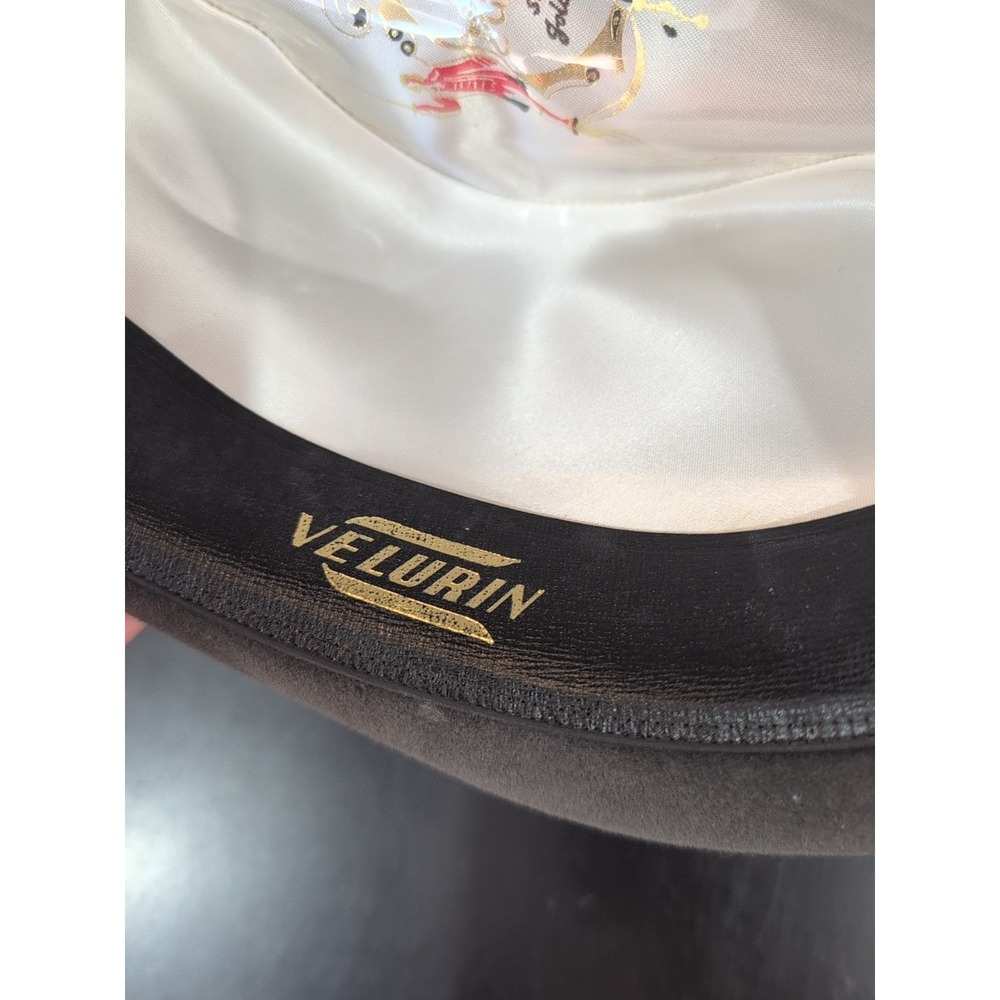 Cartier Charcoal Fedora with Crimson Detail - Picture 7 of 9